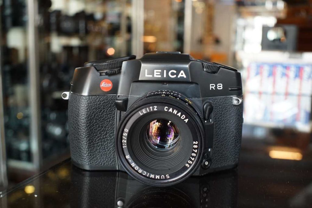 Leica R8 silver + Summicron-R 50mm F/2 lens Leica R8 silver + Summicron-R 50mm F/2 lens