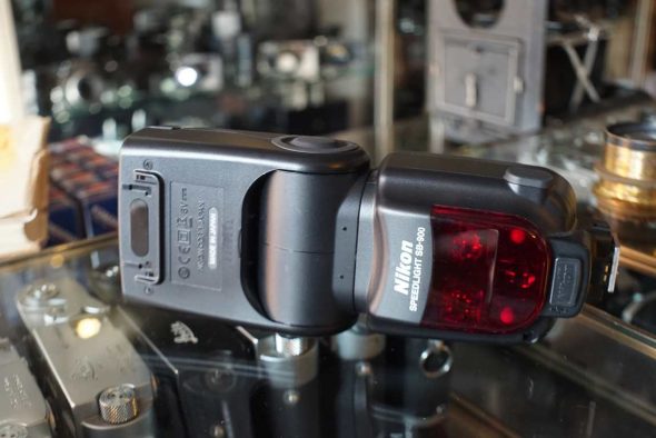 Nikon SB-900 Speedlight flash