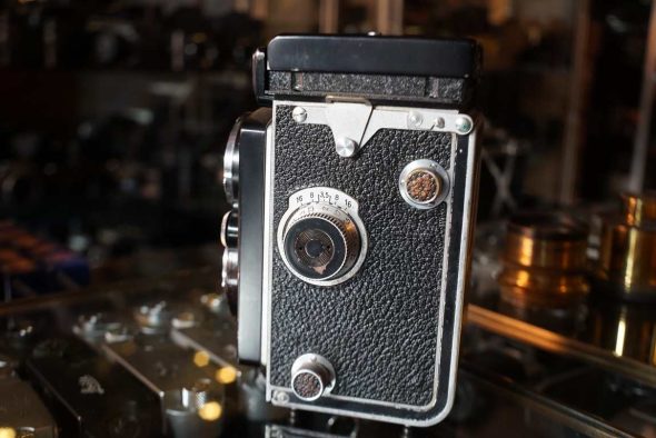 Rolleiflex Automat TLR with Tessar 75mm F/3.5 lens