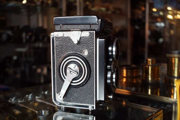 Rolleiflex Automat TLR with Tessar 75mm F/3.5 lens