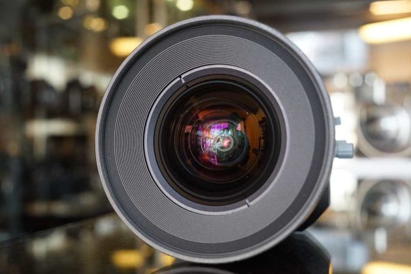 Samyang T-S 24mm F/3.5 Tilt Shift lens for Nikon FX