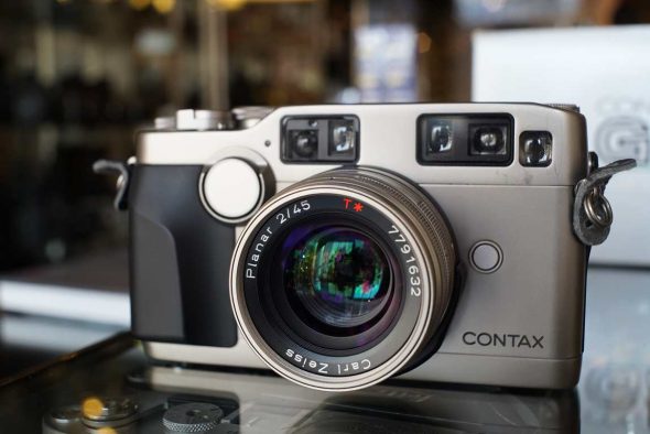 Contax G2 with 45mm F/2.8 Planar T* kit, boxed