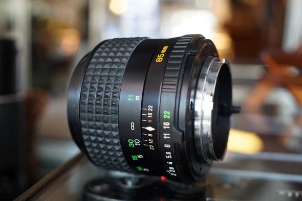 Minolta MD Rokkor 85mm F/2 lens