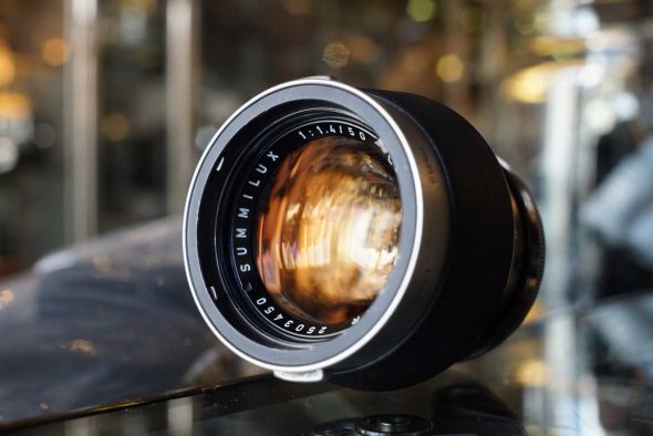 Leica 12521G Metal Lenshood for Summilux F/1.4