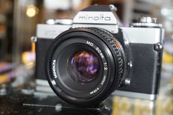 Minolta XD5 chrome + MD 50mm F/2 lens