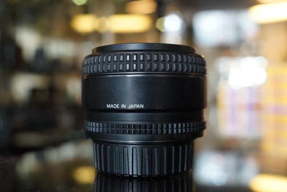 Nikon AF Nikkor 35mm F/2D lens, OUTLET