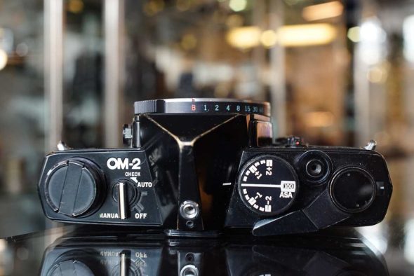 Olympus OM2 black, body only, OUTLET