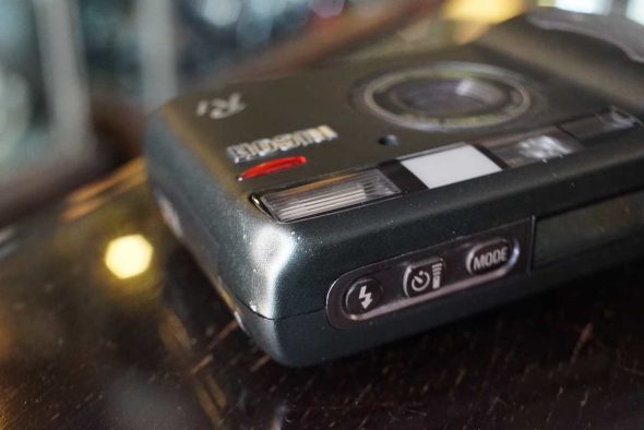 Ricoh R1 compact camera, OUTLET