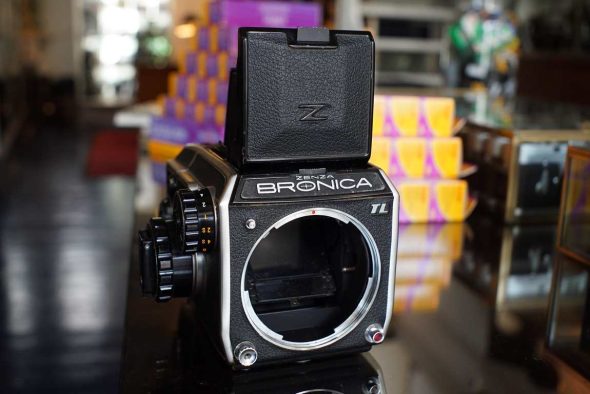 Bronica EC-TL body with back, OUTLET