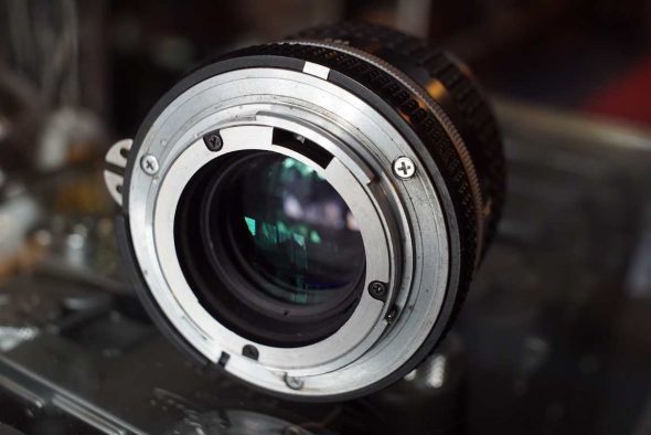 Nikon Nikkor 85mm F/2 AI-S modified aperture control, OUTLET