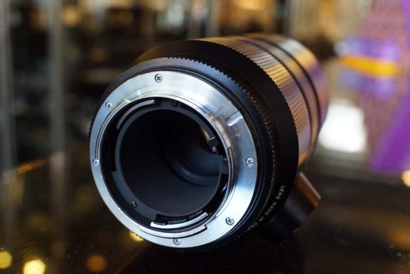 Leitz Wetzlar Elmarit-R 180mm F/2.8 lens for Leica R, OUTLET