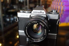 Minolta XD5 body + MD 50mm F/1.7 lens