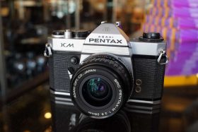 Pentax KM with 28mm OUTLET