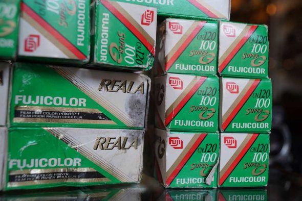 16x 120 films Fujifilm Super G + Fujifilm Reala, expired in 1995 / 1996