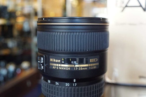 Nikon AF-D 17-35mm F/2.8 IF wide angle FX lens, boxed, OUTLET