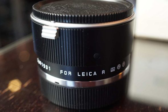 Leica 11262 APO-Extender-R 2x, boxed