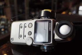 Sekonic Super Zoom Master L-608 Cine, lightmeter in pouch
