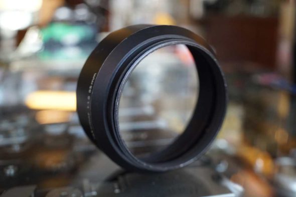Pentax Metal screw in lenshood for M42 85mm F/1.8 lens