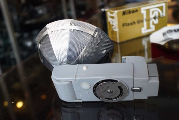 Nikon F flash unit model BC-7, boxed