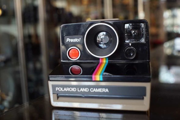 Polaroid Presto in taupe color
