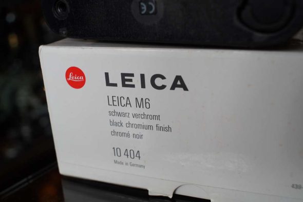 Leica M6 body black, boxed