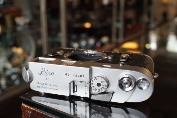 Leica M4 body chrome, full CLA