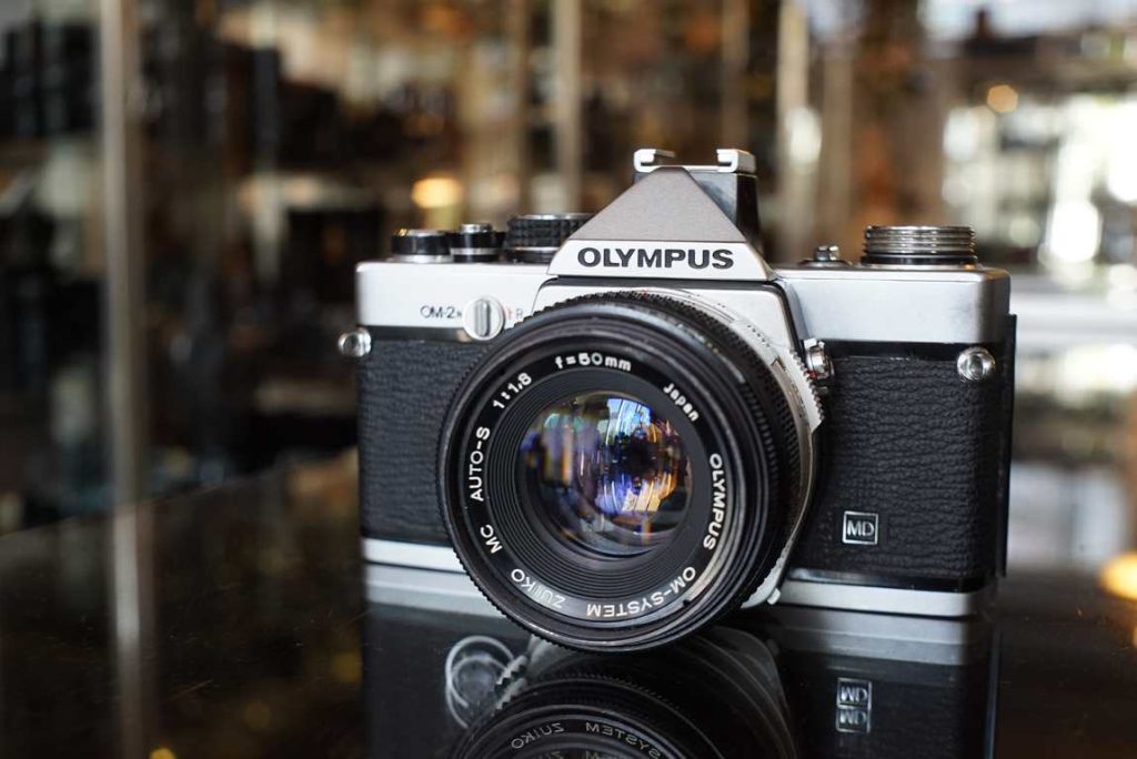 Olympus OM-2n + OM 50mm F/1.8 lens