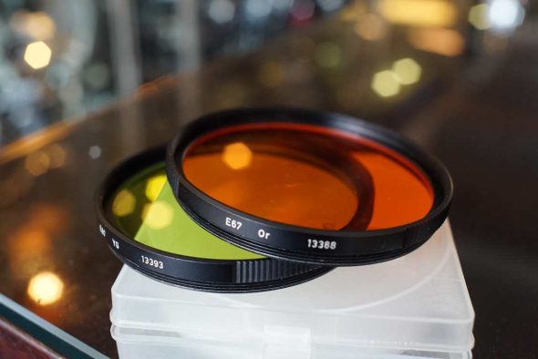 Lot of 2x Leica E67 filter. Green + Orange. in cases