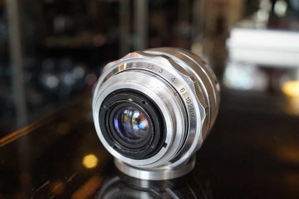 MIR-1 2.8 / 37 chrome lens, with M42 mount