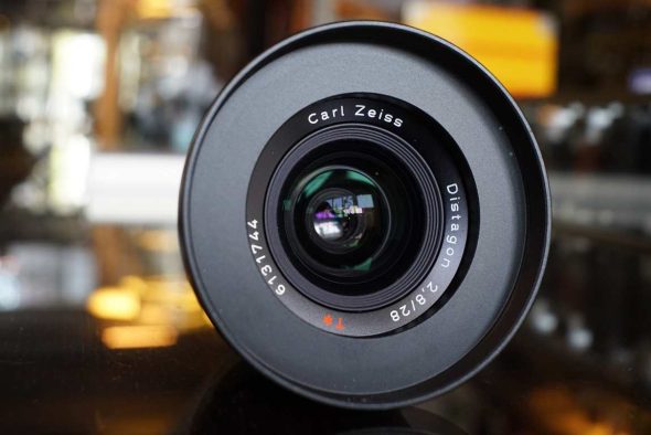 Carl Zeiss Distagon 28mm F/2.8 for C/Y with Cinemod front
