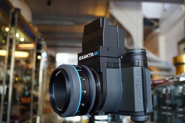 Exakta 66 mod 3 + Schneider Xenotar 80mm F/2.8 lens, accessories and fresh CLA