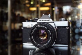 Olympus OM-2 + 50mm F/1.8 lens, small issues, OUTLET