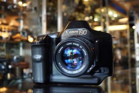 Canon T90 + FD 50mm F/1.4 lens