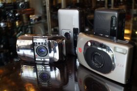 Lot of 4 premium point ans shoot cameras with issues