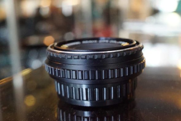 Pentax 40mm F/2.8 PK pancake lens