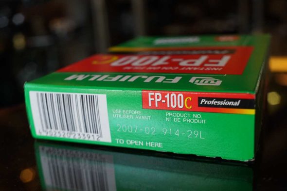 Fujifilm FP-100c Instant Color Film, expired 2017-02, tested
