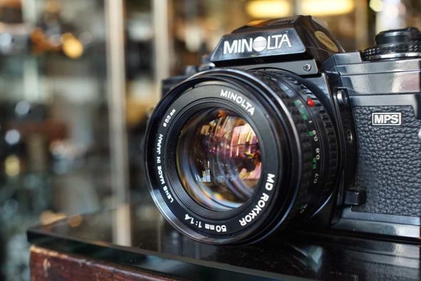 Minolta X-700 + MD 50mm F/1.4 lens