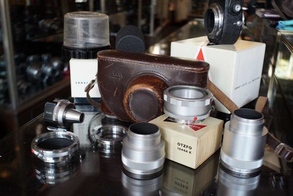 Lot of various Leica LTM and visoflex accessories