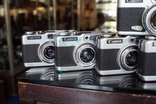 Lot of 5x Canon Demi cameras