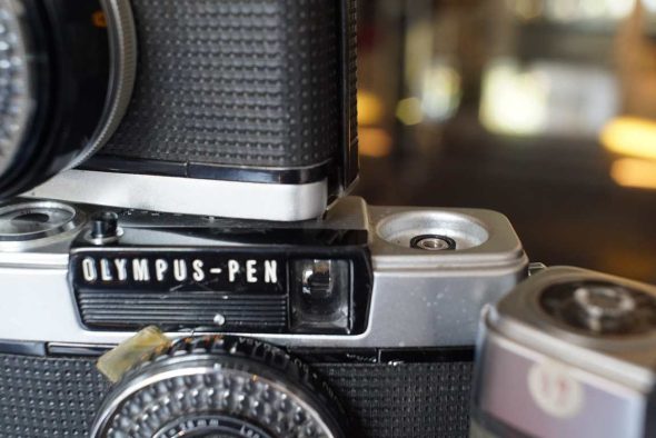 2x Olympus Pen EES and 1x EE3 half frame camera + an Olympus trip 35 OUTLET