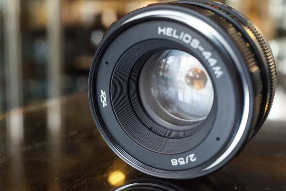 KMZ Helios-44M 58mm F/2 lens M42 mount