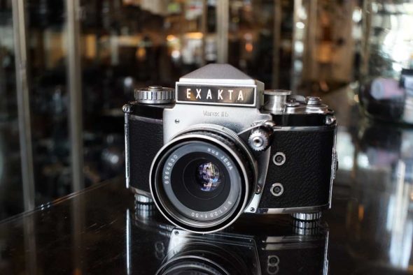 Exakta Varex IIb camera with CZ Jena 50mm F/2.8 lens