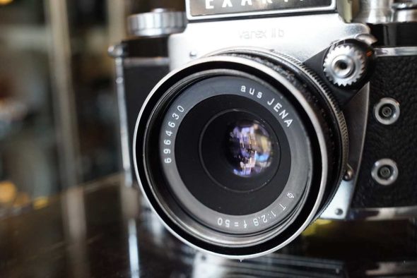 Exakta Varex IIb camera with CZ Jena 50mm F/2.8 lens