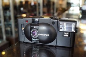 Olympus XA2 35mm compact camera + A11 Flash