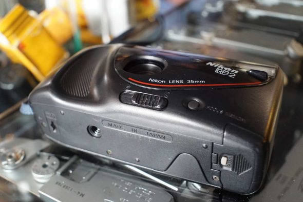 Nikon RF2 Compact camera w/ 35mm lens