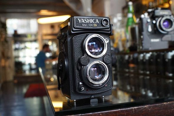 Yashica MAT-124 G TLR w/ Yashinon 75mm f/3.5