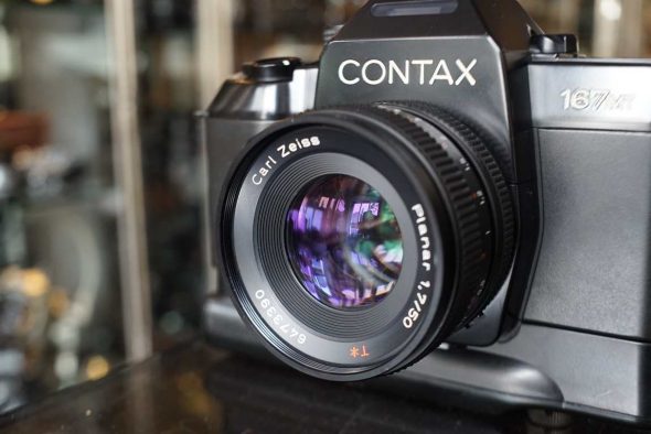 Contax 167MT + Carl Zeiss Planar 50mm F/1.7 AE