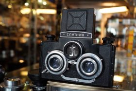 SPUTNIK stereo camera w/ T-22 75mm f/4.5 lenses