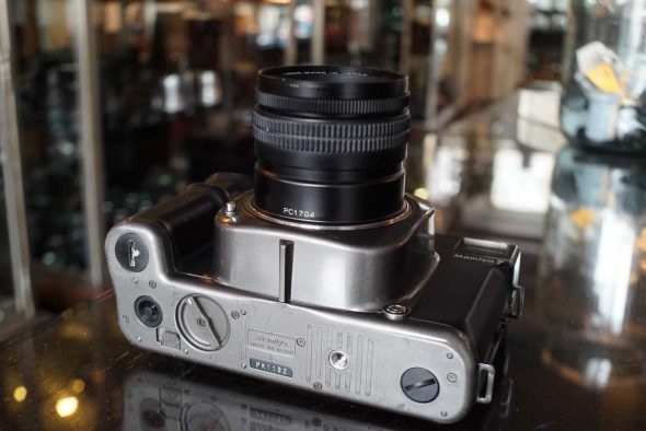 Mamiya 7 grey + N 80mm F/4 L lens
