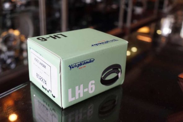 Voigtlander LH-6 vented metal lenshood, boxed